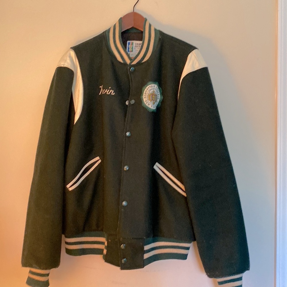 Men’s Manhattan College jacket.